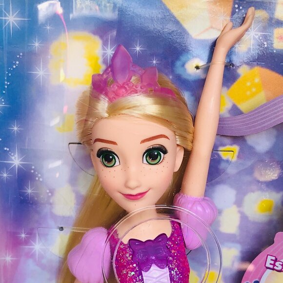 New in Box-Hasbro Disney Princess Shimmering Song Rapunzel, Singing Doll - Picture 5 of 13